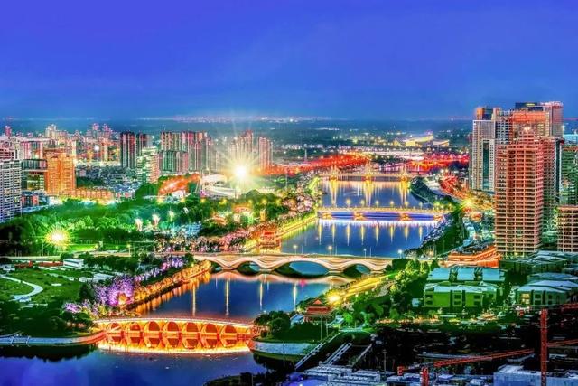 消夏大餐、潮玩休闲……副中心推出暑期宠客“十五条”!超多精彩等你来~